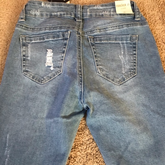 NWT Forever 21 Low Rise Skinny Light Denim Jeans - Picture 4 of 8